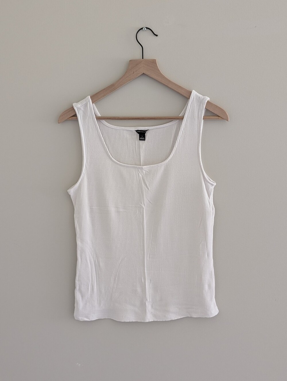 Ann Taylor White Square Neck Ribbed Tank Top
